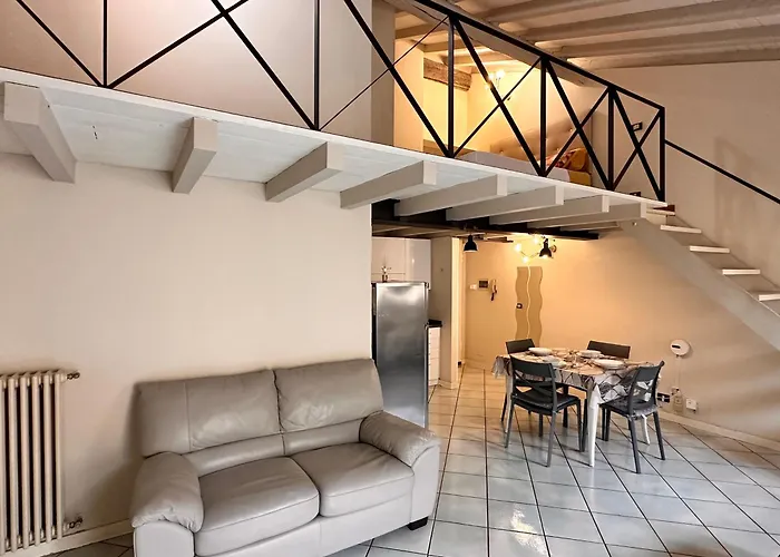 Storico Su 2 Livelli Vista Canale Бергамо