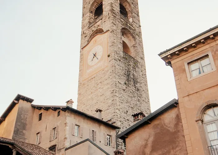 Storico Su 2 Livelli Vista Canale Апартаменти *